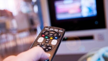 10 Nisan 2026 TV Yayın Akışı: Hangi Kanallarda Neler Var? Taşacak Bu Deniz Yeni Bölüm Yayınlanacak Mı?