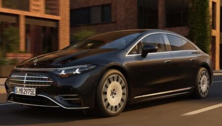 2027 Mercedes-Benz EQS tanıtıldı: 926 km menzil, 800V altyapı ve Almanya fiyatı açıklandı