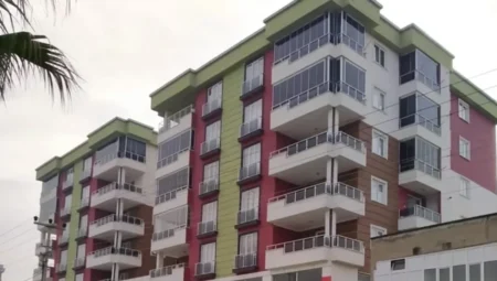 6 Şubat depremlerinde yıkılan Said Bey Sitesi davası ne durumda? Kayıp yakınlarının adalet arayışı sürüyor mu?