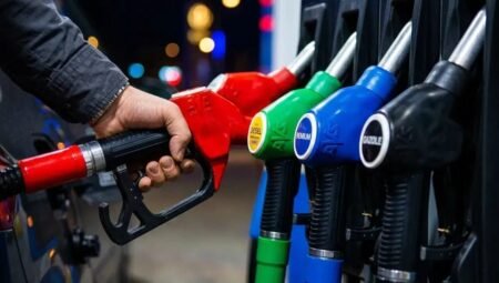 Akaryakıt fiyatlarına zam mı geldi? 2026 benzin ve motorin fiyatları ne kadar oldu?