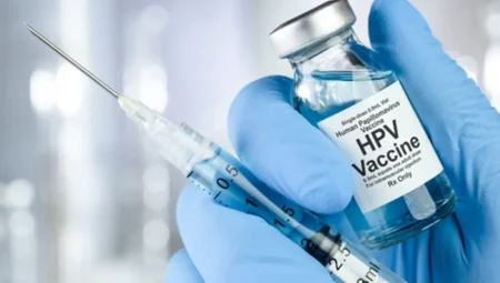HPV nedir, belirti vermeden nasıl ilerler ve rahim ağzı kanserine karşı en güçlü korunma yöntemi hangisi?