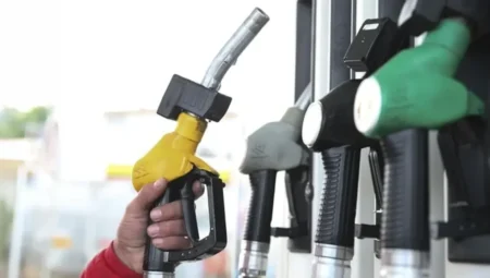 Motorin ve Benzin Zammı Sonrası Güncel Fiyatlar Ne Oldu? Ankara, İstanbul, İzmir Akaryakıt Fiyatları
