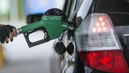 Petrol 100 doları geçti: 2026 güncel akaryakıt ve motorin fiyatları ne kadar oldu?