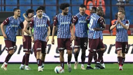 Trabzonspor – Rams Başakşehir maçı ne zaman, saat kaçta ve hangi kanalda canlı yayınlanacak?