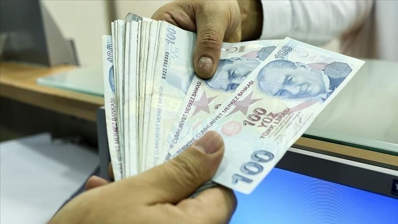 2026 Emekli bayram ikramiyesi ödeme takvimi belli oldu mu, ödemeler ne zaman yatacak?
