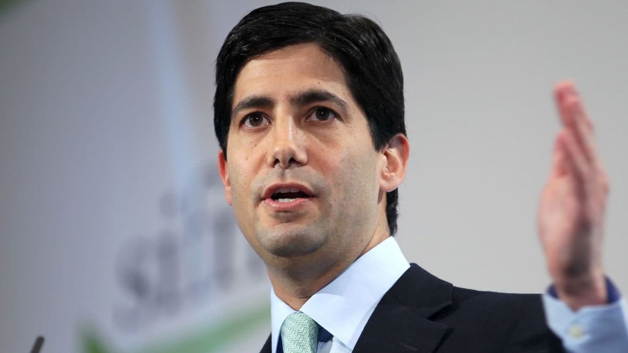 Kevin Warsh, FED'in 17. başkanı oldu: Wall Street geçmişli, 56 yaşındaki "şahin" ekonomist kim?