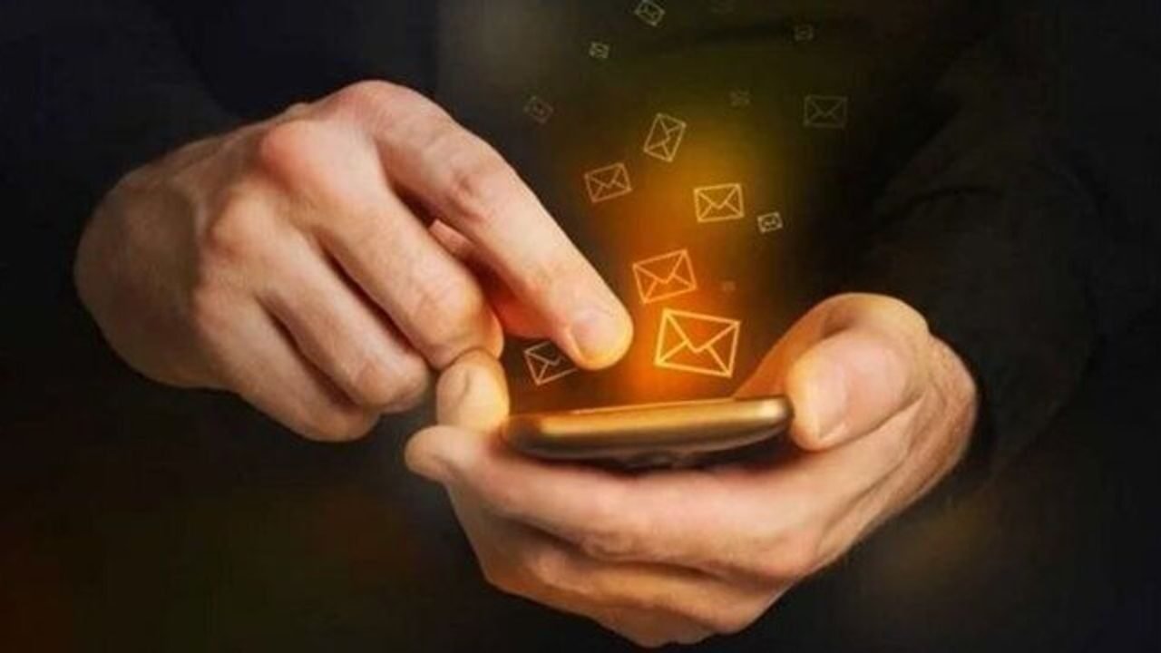 Sosyal medya zihni nasıl etkiliyor? 2026 araştırmalarına göre dikkat ve hafıza üzerindeki gerçek etkiler neler?
