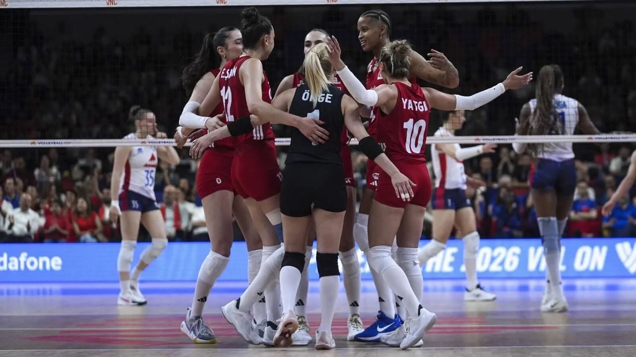 Filenin Sultanları Fransa maçı kaç kaç bitti, set sonuçları ne oldu?