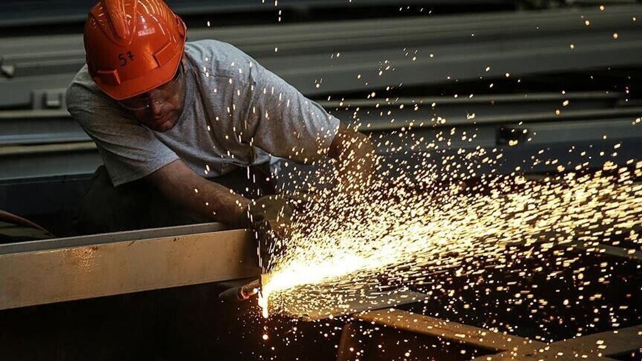 Sanayi üretiminde nisan ayı verileri yüzleri güldürdü: Üretimdeki artışın piyasalara yansıması ne oldu?