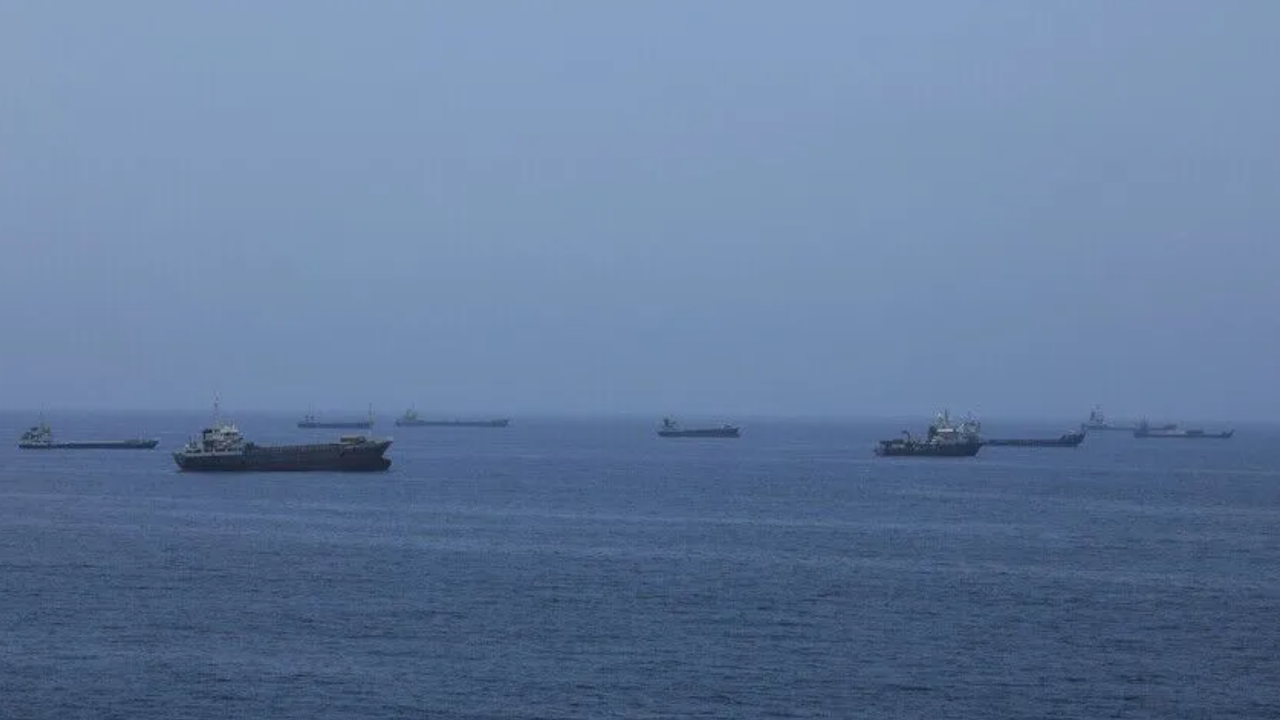 ABD’nin Hürmüz Boğazı’nda gizli koridor kurduğu iddiası deniz ticareti güvenliğinde yeni bir döneme işaret ediyor