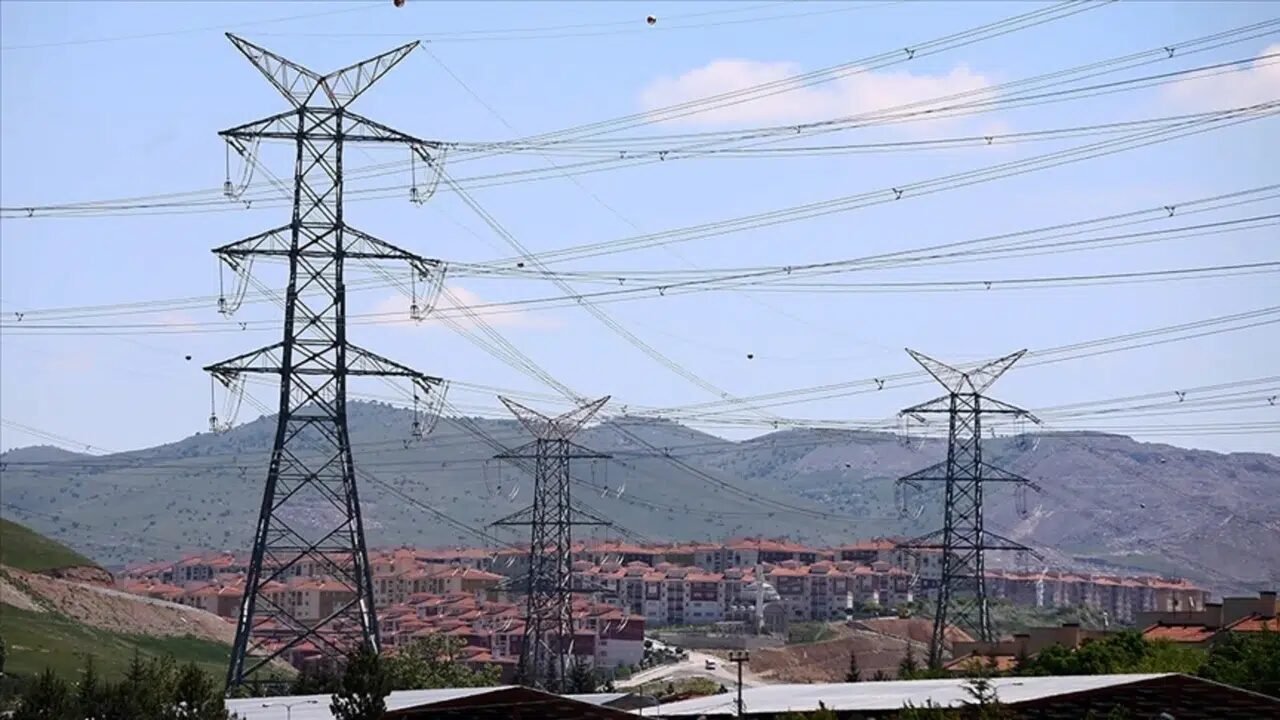 İstanbul ilçelerinde elektrik kesintilerinin bitiş saatleri açıklandı