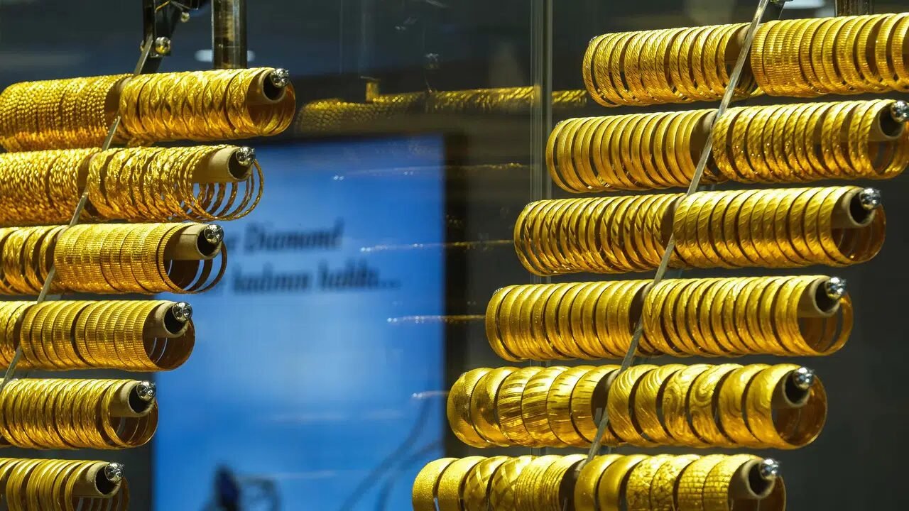 17 Ekim 2026 altın fiyatları piyasalarda güncel seviyelerde seyrediyor